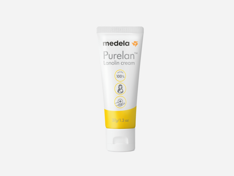 Twee tubes Medela Organic Nipple Cream, één van 40 g en één van 7 g.