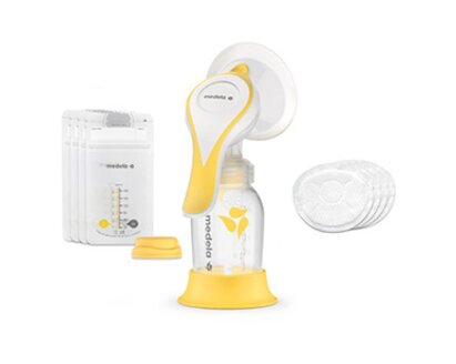 De items op de afbeelding zijn inbegrepen in de Medela Harmony™ essentials pack handmatige borstkolfset