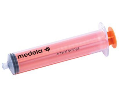 Medela 60ml syringe with ENFit® closed cap. 