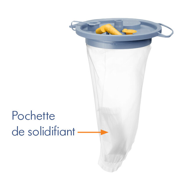 Une poche d'aspiration de 1500 cc avec un sac Solidifier à l'intérieur et un couvercle de boîte pour utilisation avec le système de collecte à usage unique (DCS). Flèche vers et texte, « Pochette de solidifiant".