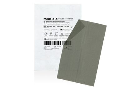 The Invia Silverlon NPWT Dressing from Medela is available in two sizes: 4”x 5”(10 x 12 cm) and 5”x 8” (12 x 20 cm).